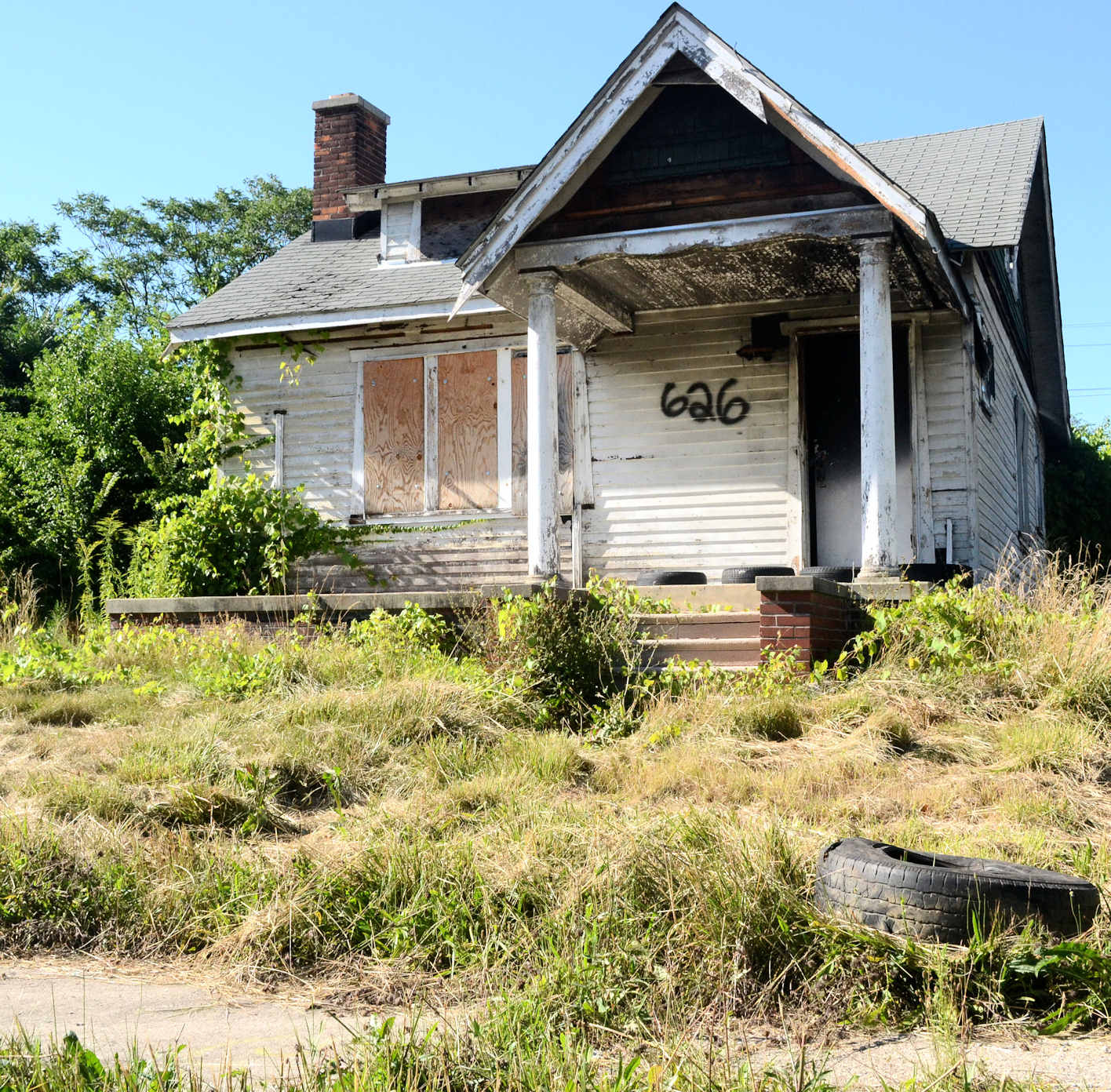 Abandoned Detroit Touring The D